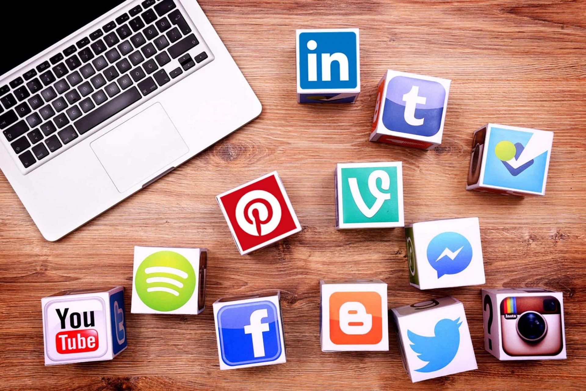 Một số giải pháp qui phạm pháp luật cho các phương tiện truyền thông mới ở Việt Nam